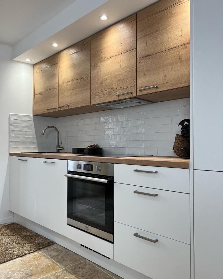L'Escapade Nimoise Apartment Ним Екстериор снимка