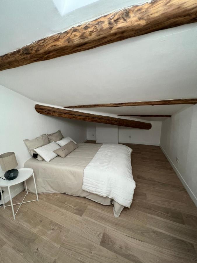 L'Escapade Nimoise Apartment Ним Екстериор снимка